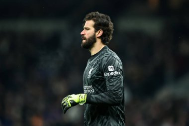 Liverpool 'dan Alisson Becker Carabao Kupası Yarı Finalleri sırasında Tottenham Hotspur' a karşı Liverpool Tottenham Hotspur Stadyumu, Londra, Birleşik Krallık, 8 Ocak 2025