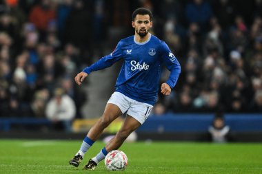 Everton 'dan Iliman Ndiaye, 9 Ocak 2025 tarihinde İngiltere' nin Liverpool kentinde Goodison Park 'ta oynanan 3.