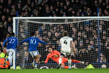 Everton 'dan Iliman Ndiaye, 9 Ocak 2025 tarihinde İngiltere' nin Liverpool kenti Goodison Park 'ta oynanan 3.