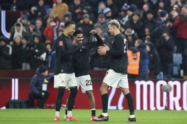 Aston Villa 'dan Morgan Rogers, 10 Ocak 2025' te Birmingham 'daki Villa Park' ta oynanan ve Aston Villa 'nın West Ham United' a karşı oynadığı 3.