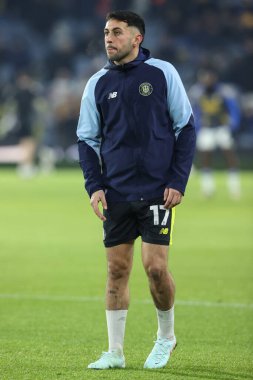 Harrogate Town 'dan Levi Sutton, 11 Ocak 2025 tarihinde Birleşik Krallık' ın Leeds Road kentinde oynanan 3. Raundda oynanan Emirates FA Kupası karşılaşmasında ısınma turunda