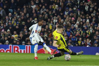 Leeds United takımından Largie Ramazani, 11 Ocak 2025 tarihinde İngiltere 'nin Leeds şehrinde oynanan 3. Lig Lig Kupası karşılaşmasında attığı golü kaçırdı.