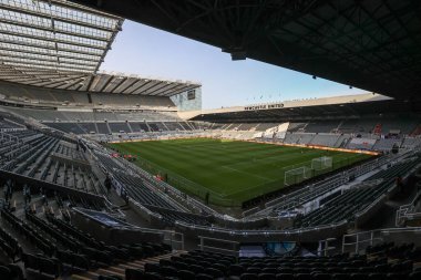 St. James Park, Birleşik Krallık, Newcastle 'daki St. James' s Park 'ta oynanan 3. Raundda oynanan Newcastle United maçının genel görünümü.