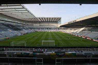 St. James Park, Birleşik Krallık, Newcastle 'daki St. James' s Park 'ta oynanan 3. Raundda oynanan Newcastle United maçının genel görünümü.