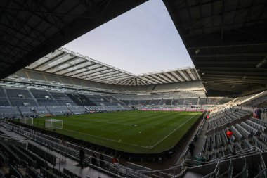 St. James Park, Birleşik Krallık, Newcastle 'daki St. James' s Park 'ta oynanan 3. Raundda oynanan Newcastle United maçının genel görünümü.