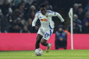 Leeds United takımından Wilfried Gnonto, 11 Ocak 2025 tarihinde Leeds, İngiltere 'de oynanan Elland Road' da oynanan 3.