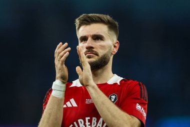 Salford City 'den Luke Garbutt, 11 Ocak 2025 tarihinde İngiltere' nin Etihad Stadyumu 'nda oynanan ve Manchester City ile Salford City arasında oynanan 3.