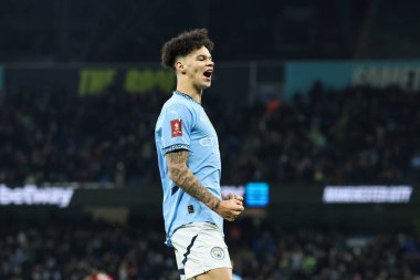 Manchester City 'den Nico O' Reilly, 11 Ocak 2025 tarihinde Etihad Stadyumu 'nda oynanan ve Manchester City ile Salford City arasında oynanan 3.