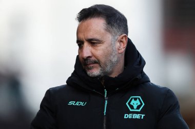 Vitor Pereira, 11 Ocak 2025 tarihinde İngiltere, Bristol 'deki Ashton Gate' de Bristol City ile Wolverhampton Wanderers arasında oynanan 3.