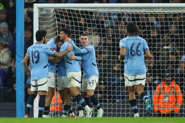 Manchester City 'den James McAtee, 11 Ocak 2025 tarihinde Etihad Stadyumu' nda oynanan ve Manchester City 'nin Salford City' ye karşı oynadığı 3.