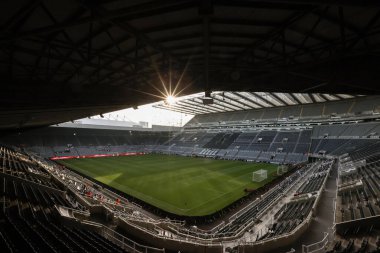 St. James Park, Birleşik Krallık, Newcastle 'daki St. James' s Park 'ta oynanan 3. Raundda oynanan Newcastle United maçının genel görünümü.