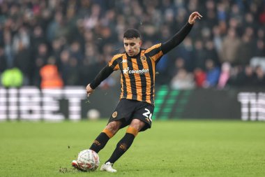 Hull City 'den Gustavo Puerta, 12 Ocak 2025 tarihinde İngiltere' nin Hull şehrindeki MKM Stadyumu 'nda oynanan 3.