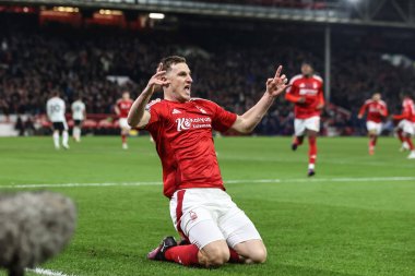 Nottingham Ormanı 'ndan Chris Wood, İngiltere' nin Nottingham şehrinde 14 Ocak 2025 'te oynanan Premier League maçında Nottingham Forest' a karşı Liverpool maçında 1-0 'lık galibiyetini kutluyor.