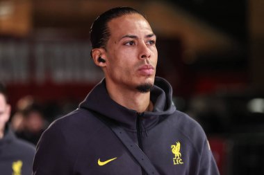 Liverpool 'dan Virgil van Dijk, İngiltere' nin Nottingham Forest-Liverpool maçı sırasında 14 Ocak 2025 'te İngiltere' nin Nottingham City Ground kentinde geldi.