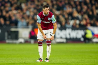 West Ham United takımından Guido Rodriguez 14 Ocak 2025 'te Londra Stadyumu' nda oynanan Premier League maçında Umbro çoraplarını çıkardı.