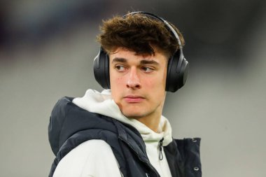 Fulham 'dan Alex Borto, Premier League maçından önce Londra Stadyumu' na geldi. Maç 14 Ocak 2025 'te Londra' daki Fulham Stadyumu 'nda West Ham United' a karşı.