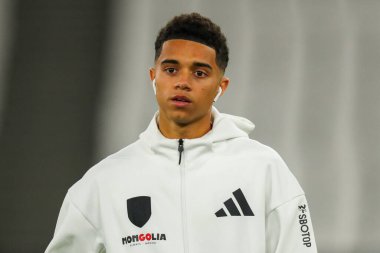 Fulham 'dan Joshua King, Premier League maçından önce Londra Stadyumu' na geldi. Maç 14 Ocak 2025 'te Londra' daki Fulham Stadyumu 'nda oynanacak.