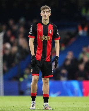 Bournemouth 'dan Dean Huijsen Premier Lig karşılaşmasında Chelsea' ye karşı Bournemouth Stamford Köprüsü, Londra, İngiltere, 14 Ocak 2025