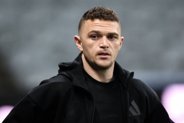 Kieran Trippier of Newcastle United arrives ahead of the Premier League match Newcastle United vs Wolverhampton Wanderers at St. James's Park, Newcastle, United Kingdom, 15th January 2025 clipart