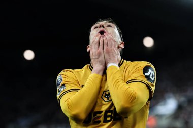 Wolverhampton Wanderers takımından Jrgen Strand Larsen, Premier Lig karşılaşmasında kaçırılan bir şansa tepki gösterdi: Newcastle United, Wolverhampton Wanderers 'a karşı St. James' s Park, Newcastle, Birleşik Krallık, 15 Ocak 2025