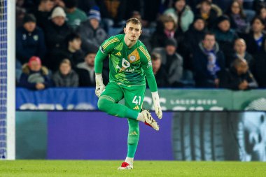 Leicester City 'den Jakub Stolarczyk, 15 Ocak 2025' te King Power Stadyumu 'nda oynanan Premier League maçında Leicester City ve Crystal Palace maçını izliyor.