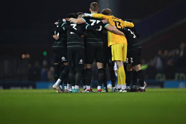 Portsmouth, 15 Ocak 2025 'te Blackburn Park, Blackburn, İngiltere' de oynanan Blackburn Rovers-Portsmouth maçından önce bir araya geldi.