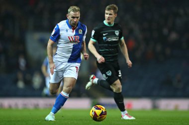 Blackburn Rovers takımından Andreas Weimann 15 Ocak 2025 'te Blackburn, İngiltere' de Blackburn Park 'ta Blackburn Rovers' a karşı oynadığı maçta Blackburn Rovers ile karşılaştı.
