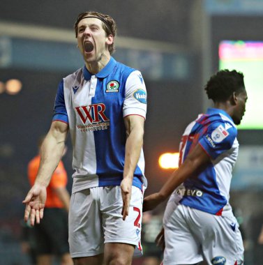 Blackburn Rovers takımından Callum Brittain, 15 Ocak 2025 'te Blackburn, İngiltere' deki Ewood Park 'ta oynanan Blackburn Rovers-Portsmouth maçında golünü kutluyor.