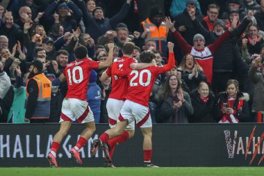 Nottingham Ormanı 'ndan Chris Wood, İngiltere' nin Nottingham şehrinde 19 Ocak 2025 'te oynanan Premier League maçında Nottingham Forest' a karşı Southampton maçında 3-0 'lık galibiyetini kutluyor.
