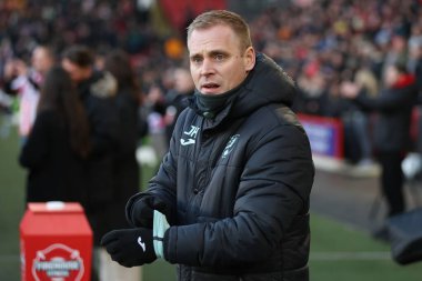 Johannes Hoff Thorup, 18 Ocak 2025 'te İngiltere' nin Sheffield şehrinde oynanan Gökyüzü İddia Şampiyonası maçında Plymouth Argyle 'ın baş antrenörü Sheffield United Norwich City' e karşı.