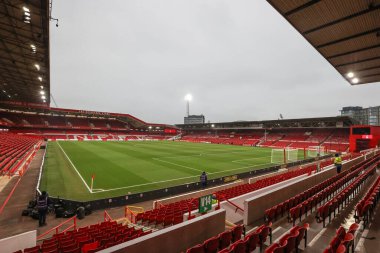 Premier Lig maçı sırasında Nottingham Forest 'ın Southampton' a karşı oynadığı City Ground, Nottingham, İngiltere maçının genel bir görüntüsü.