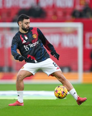 Manchester United 'dan Bruno Fernandes Premier Lig karşılaşması öncesinde Old Trafford, Manchester, İngiltere' de oynanan Manchester United ve Hove Albion maçında 19 Ocak 2025
