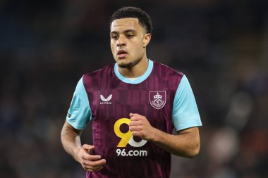 Burnley takımından CJ Egan-Riley 17 Ocak 2025 'te Burnley-Sunderland maçında Turf Moor, Burnley, İngiltere' de karşılaştı.