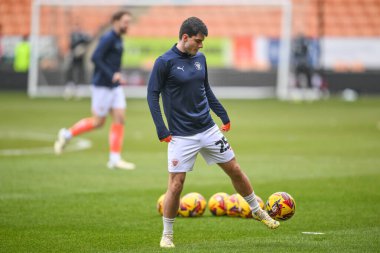 Blackpool 'dan Rob Apter, 18 Ocak 2025' te Blackpool, İngiltere 'deki Bloomfield Road' da oynanan Blackpool-Huddersfield maçı öncesinde oynanan maç öncesi ısınma maçında...
