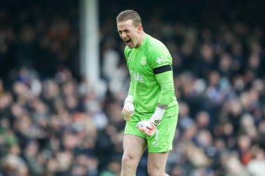 Everton 'dan Jordan Pickford, Premier League maçında Everton Tottenham Hotspur' a karşı Goodison Park, Liverpool, İngiltere 'de 19 Ocak 2025' te oynanan maçta attığı ilk golü kutluyor.