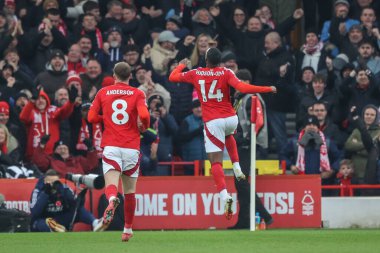 Nottingham Ormanı 'ndan Callum Hudson-Odoi, 19 Ocak 2025 tarihinde Nottingham City Ground, Nottingham, İngiltere' de oynanan Premier League maçı sırasında 2-0 'lık galibiyet golünü kutluyor.