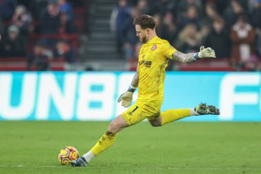 Brentford 'dan Mark Flekken, 18 Ocak 2025' te İngiltere 'nin Gtech Community Stadyumu' nda oynanan Premier League karşılaşmasında serbest atış yaptı.