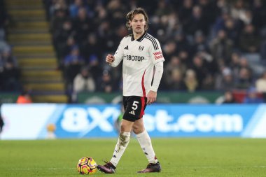 Fulham 'dan Joachim Andersen, 18 Ocak 2025' te King Power Stadyumu 'nda oynanan Premier League maçında Leicester City Fulham' a karşı oynuyor.