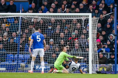 Tottenham Hotspur takımından Richarlison, 19 Ocak 2025 tarihinde Goodison Park, Liverpool 'da oynanan Premier League maçında Everton Tottenham Hotspur' a karşı 3-2 berabere kaldı.