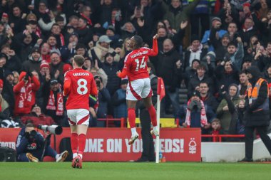 Nottingham Ormanı 'ndan Callum Hudson-Odoi, 19 Ocak 2025 tarihinde Nottingham City Ground, Nottingham, İngiltere' de oynanan Premier League maçı sırasında 2-0 'lık galibiyet golünü kutluyor.