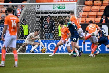 Huddersfield Town 'dan Joe Taylor 18 Ocak 2025' te Bloomfield Road, Blackpool 'da oynanan Blackpool-Huddersfield Town maçında 2-1 berabere kaldı.