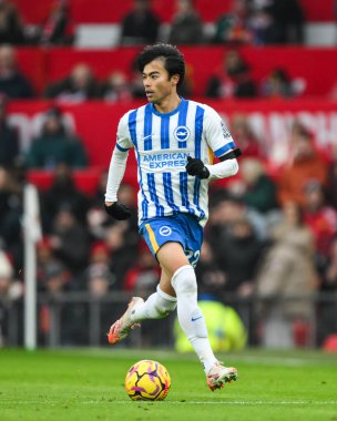 Brighton & Hove Albion takımından Kaoru Mitoma, 19 Ocak 2025 'te Old Trafford, Manchester, İngiltere' de oynanan Premier League karşılaşmasında topla bir ara verdi.