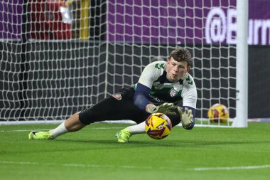 Sunderland 'dan Anthony Patterson, 17 Ocak 2025' te Burnley 'e karşı Turf Moor, Burnley, İngiltere' de oynanan Sky Bet Şampiyonası karşılaşmasında maç öncesi ısınma maçında