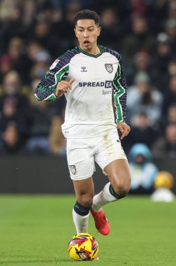 Sunderland 'dan Jobe Bellingham, 17 Ocak 2025' te Burnley, Burnley, Burnley 'de oynanan Gökyüzü İddia Şampiyonası maçında topu aldı.