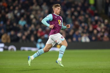 Burnley takımından Zian Flemming, 17 Ocak 2025 'te Burnley' e karşı Turf Moor, Burnley, Birleşik Krallık 'ta oynanan Gökyüzü İddia Şampiyonası maçında görev başında.