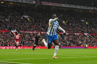 Brighton & Hove Albion takımından Yankuba Minteh, Manchester United ve Hove Albion 'ın 19 Ocak 2025' te Old Trafford, Manchester 'da oynadığı Premier League maçında 0-1 kazanma golünü kutluyor.
