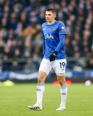 Tottenham Hotspur 'dan Dominic Solanke, 19 Ocak 2025' te Goodison Park, Liverpool 'da oynanan Premier League maçında Everton Tottenham Hotspur' a karşı seyrediyor.