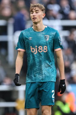 Bournemouth 'dan Dean Huijsen Premier Lig maçı sırasında Newcastle United, St. James' s Park, Newcastle, İngiltere 'de Bournemouth' a karşı 18 Ocak 2025