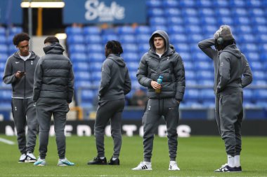 Tottenham Hotspur oyuncuları Premier Lig karşılaşması öncesinde Goodison Park, Liverpool, İngiltere 'de Everton Tottenham Hotspur' a karşı 19 Ocak 2025