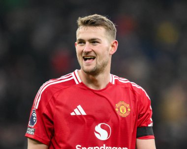 Manchester United ve Hove Albion arasında oynanan Premier Lig karşılaşmasında Manchester United 'dan Matthijs de Ligt, Manchester United ile Old Trafford, Manchester, İngiltere, 19 Ocak 2025